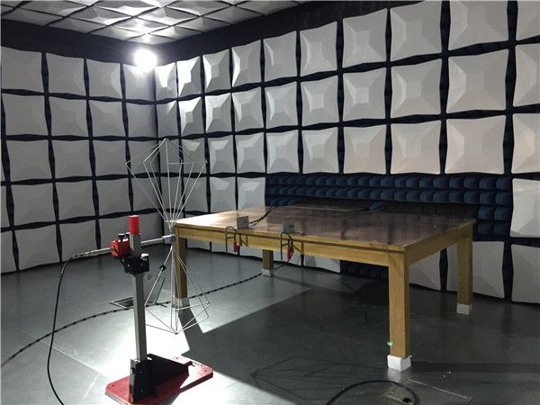 汽车电子暗室01